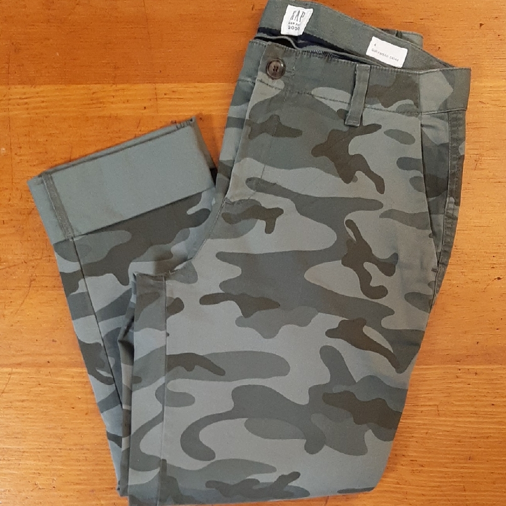 Gap Girlfriend Chinos Camo 4